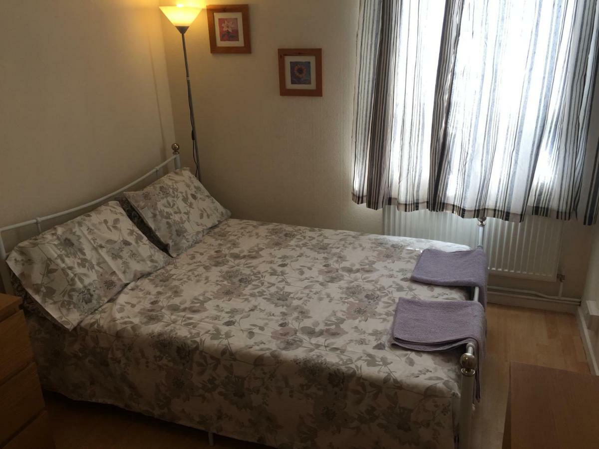Two Bedroom Apartment In Royal Greenwich 런던 외부 사진