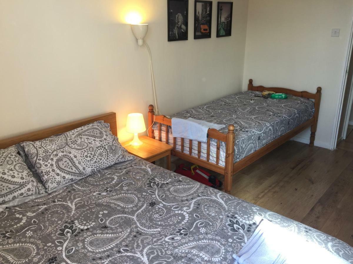 Two Bedroom Apartment In Royal Greenwich 런던 외부 사진