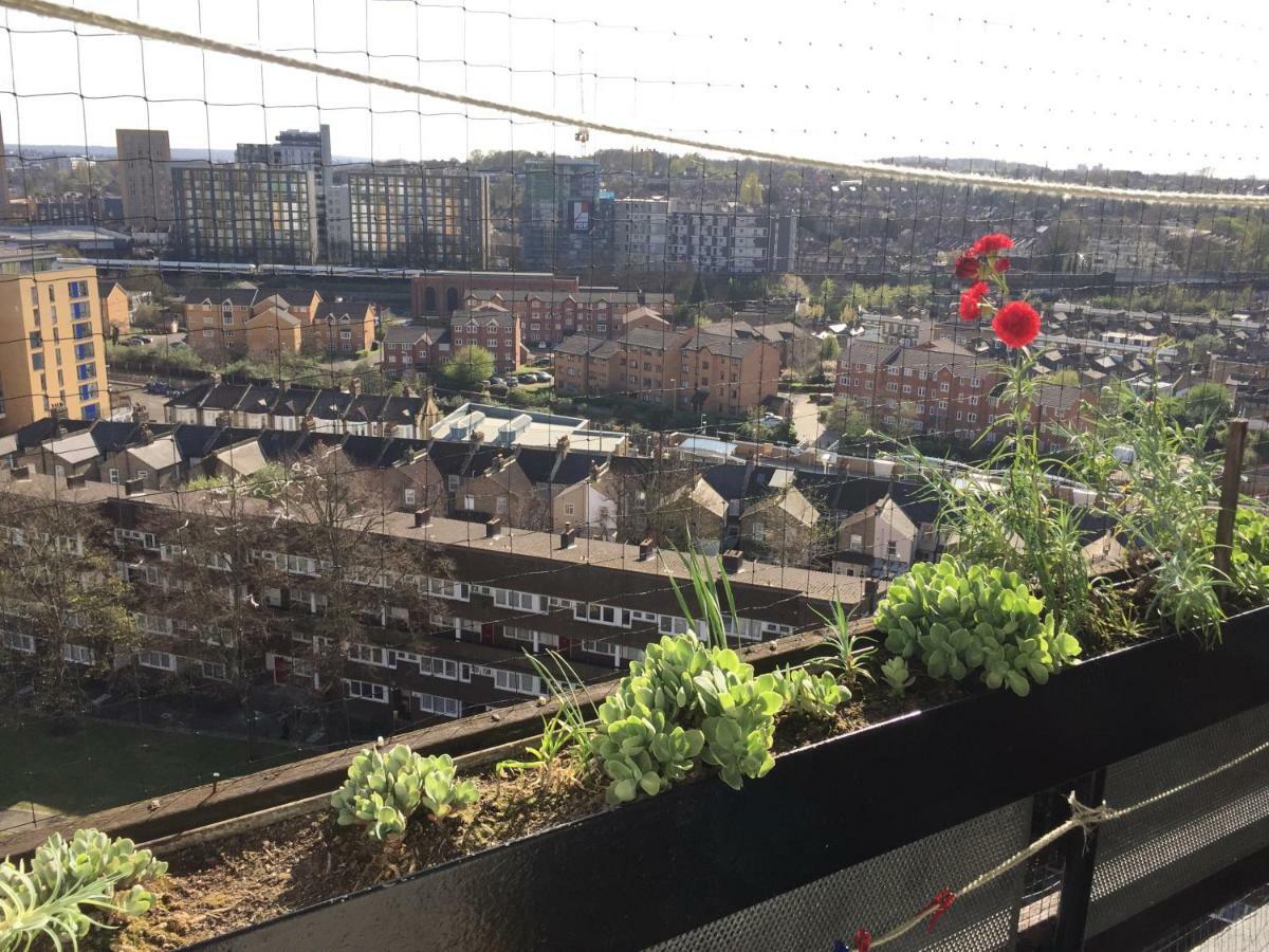 Two Bedroom Apartment In Royal Greenwich 런던 외부 사진